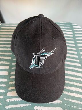 Black Marlins Logo Baseball Cap